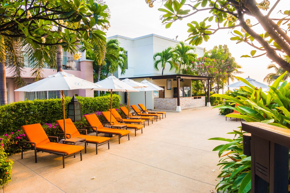 How to Design a Luxury Outdoor Space for Dubai’s High-End Villas