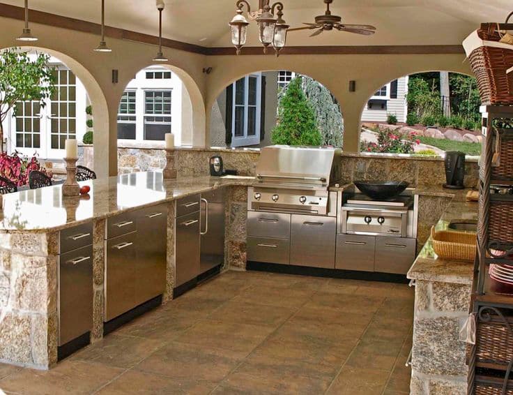 Outdoor Kitchen 1