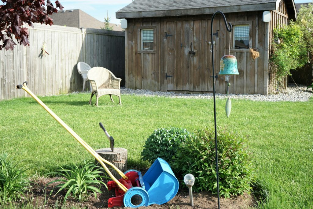 A Comprehensive Guide to Garden Maintenance Checklists for Dubai Homeowners